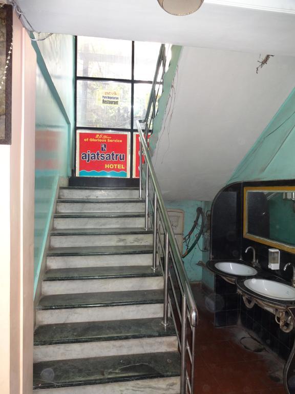 Ajatsatru Hotel Gaya Exteriér fotografie